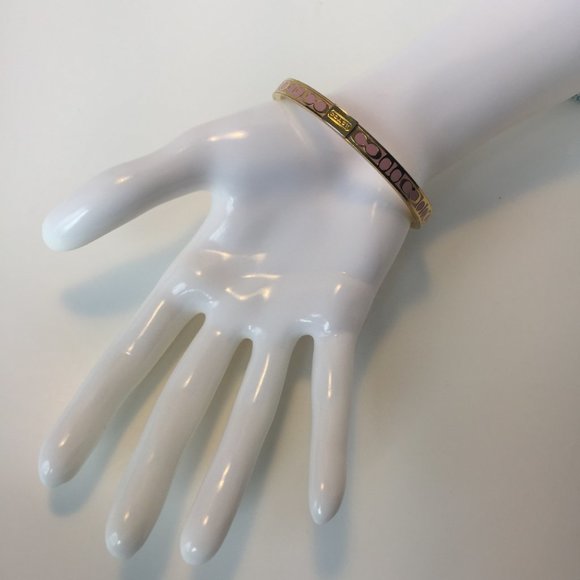 💗🏆💖COACH Monogram Bracele Cuff Gold/Pink 💖🏆💗 - Picture 4 of 5